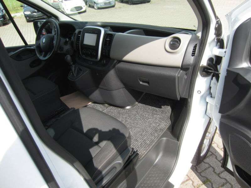 Renault Trafic Combi L1H1 2,7t Expression - Photo 11