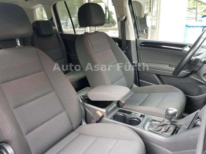 Volkswagen Touran 2.0 TDI Sound/Urano/7-Sitzer/AHK/PDC/LED/ - Photo 13