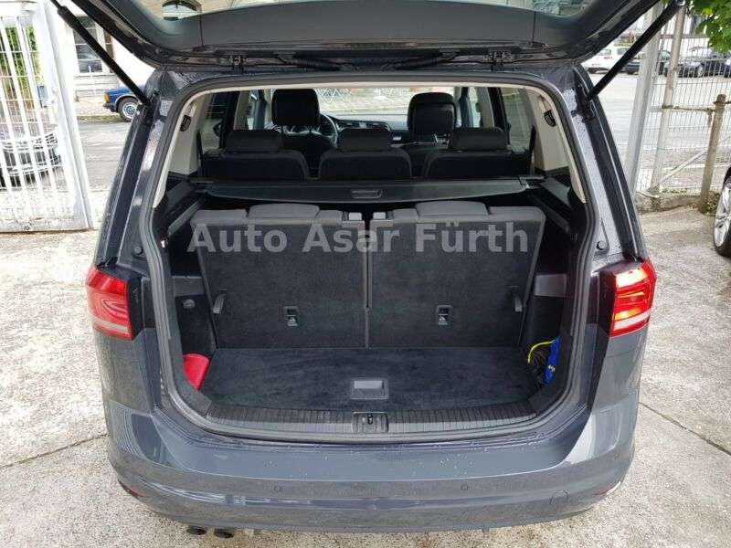 Volkswagen Touran 2.0 TDI Sound/Urano/7-Sitzer/AHK/PDC/LED/ - Photo 16