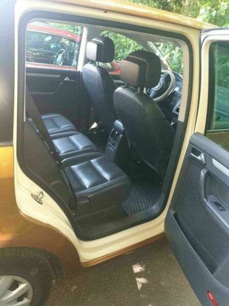 Volkswagen Vw touran diesel 7 sitzen Tdi DSG Automatik - Photo 3