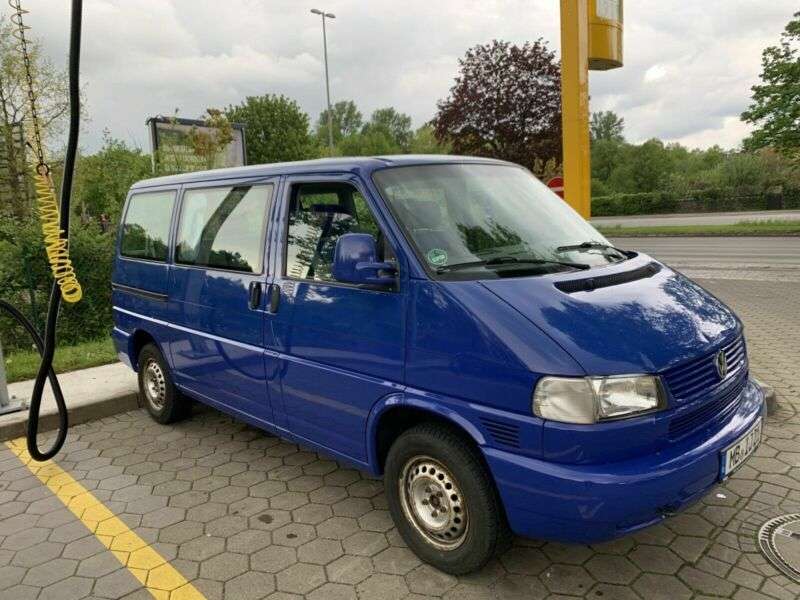 Volkswagen T4 Multivan mit TÜV / Benzin/LPG - Photo 2